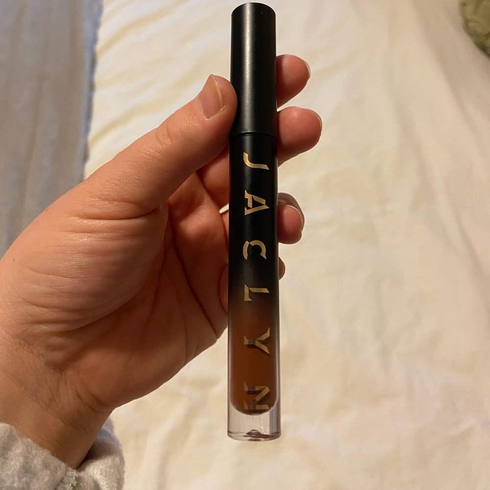 Jaclyn brown matte lip glass (Free with bundle)